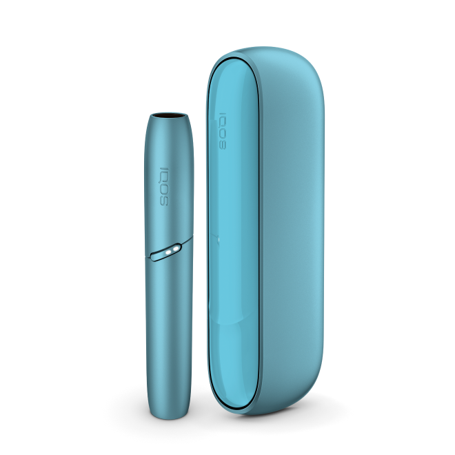 IQOS Originals Duo heated tobacco holder and pocket charger in turquoise color.